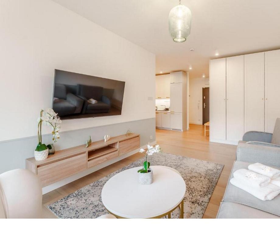 Kolobrzeg Apartamenty Polanki Aqua Z Bezplatnym Basenem, Bawialnia, Parkingiem I Fitness Ngoại thất bức ảnh